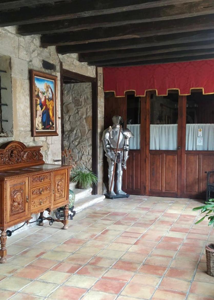 Palacio De Los Alvarado En Las Merindades El Ribero Eksteriør bilde