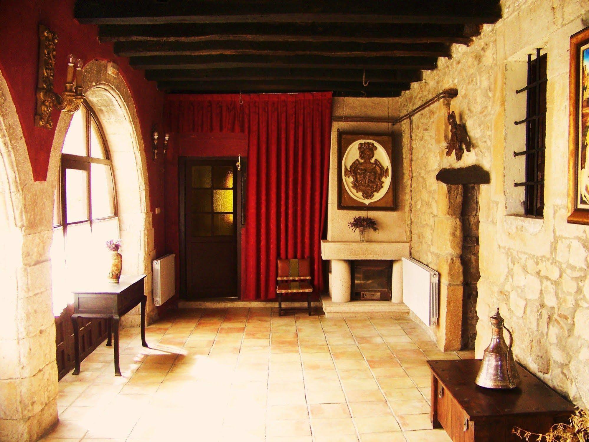 Palacio De Los Alvarado En Las Merindades El Ribero Eksteriør bilde